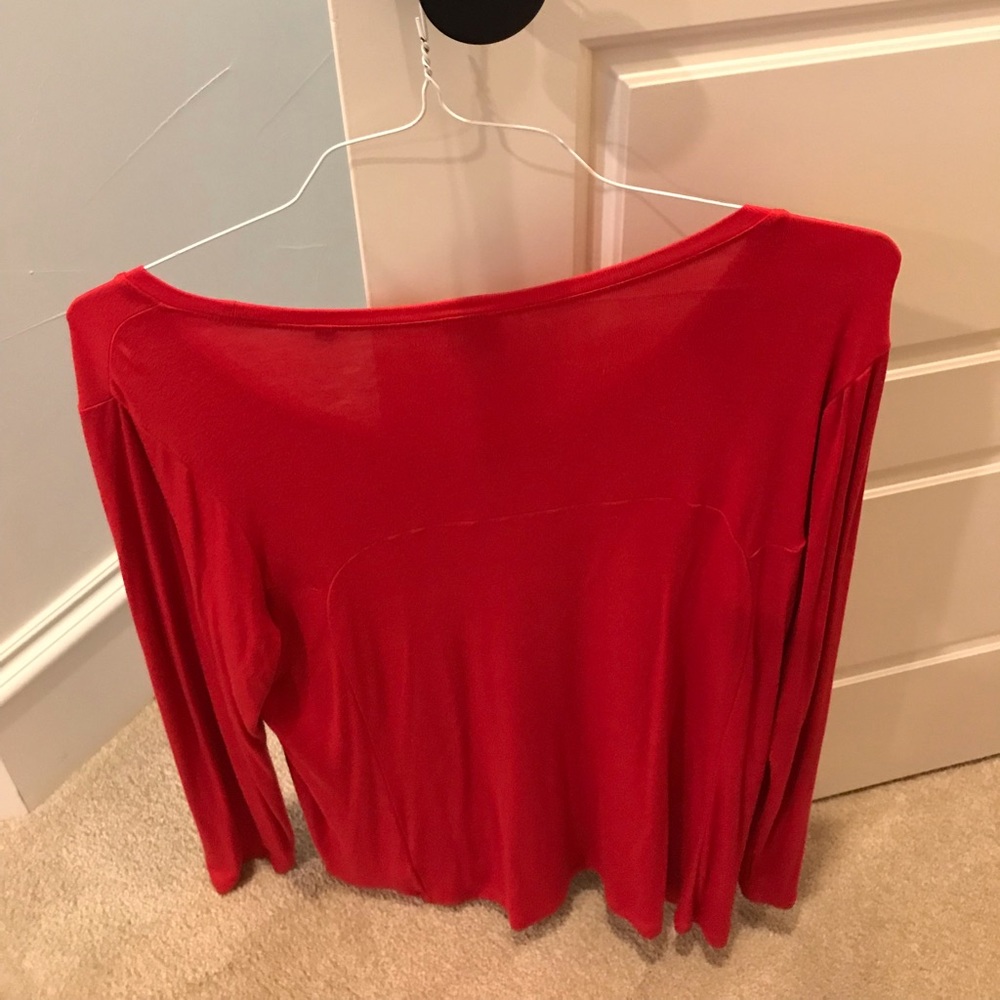 Red cabi blouse - Picture 2 of 2
